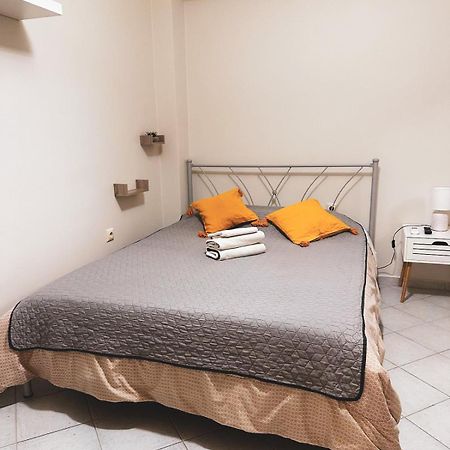 Efrosini Downtown Apartment Chalkida Phòng bức ảnh